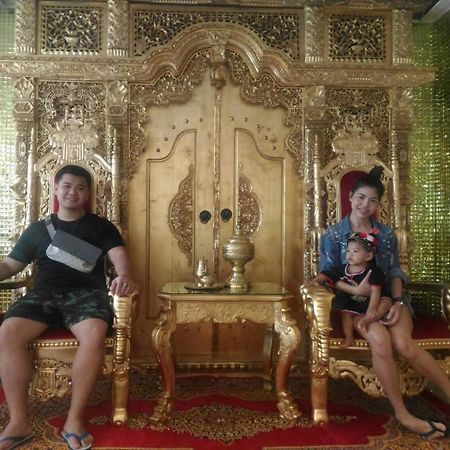 Nakaraj Princess Chiang Rai - Walking Street Bagian luar foto